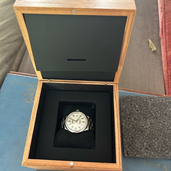 Shinola Vinton Watch--New in Box - Picture 5 of 9